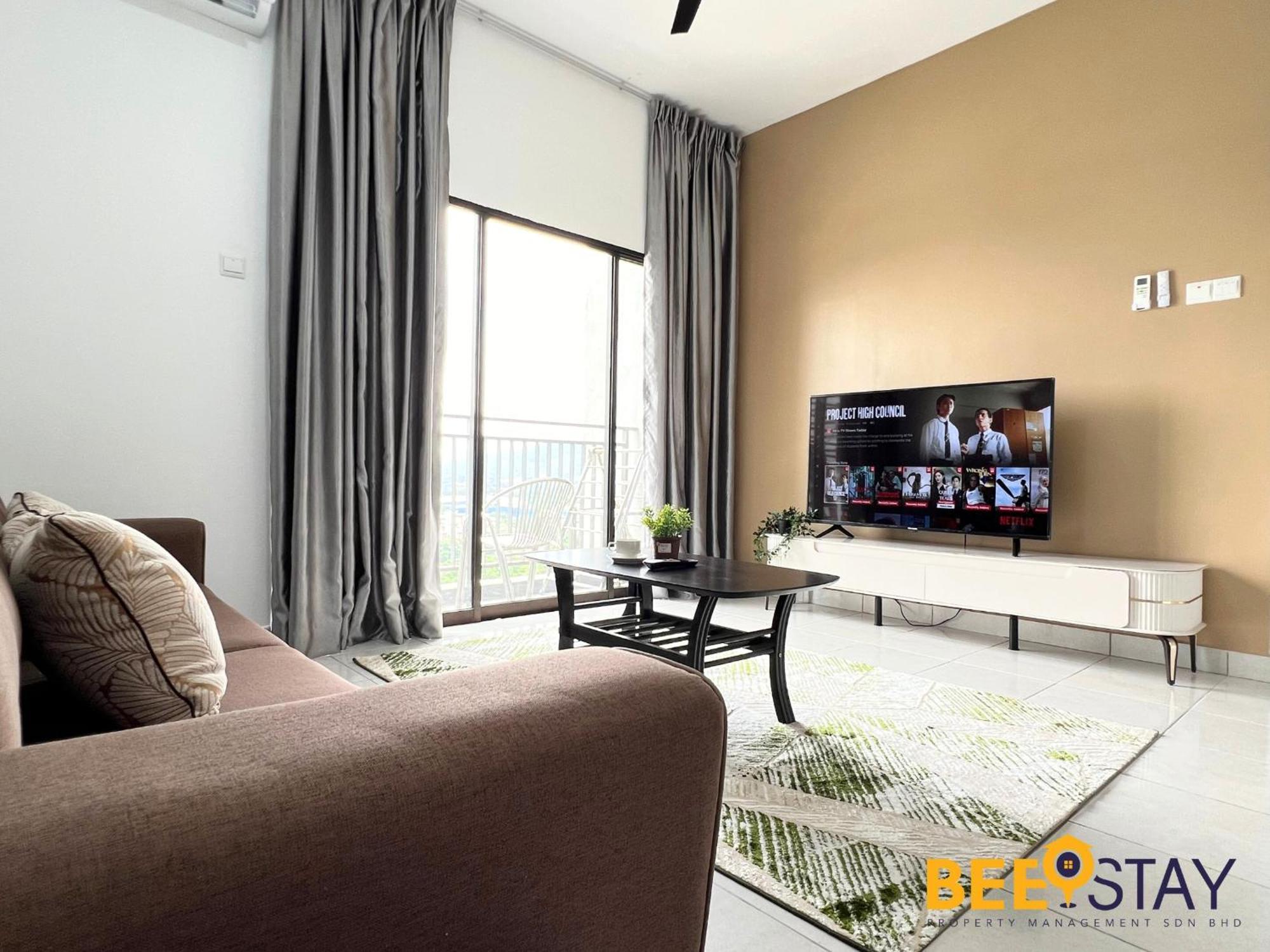 Youth City Residence Family Suite Klia Aeon Mall Nilai Usim Bagian luar foto